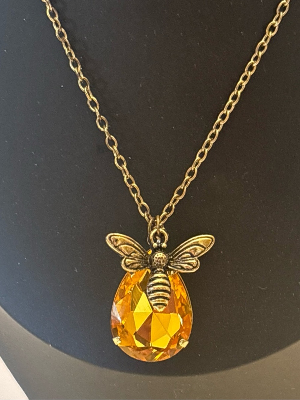 Bumble Bee with‎ Amber Stone Pendant Necklace Bronze Tone 20” Chain